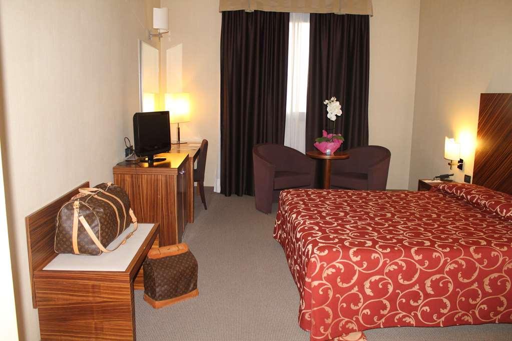 Mh Fiera Hotel 4*