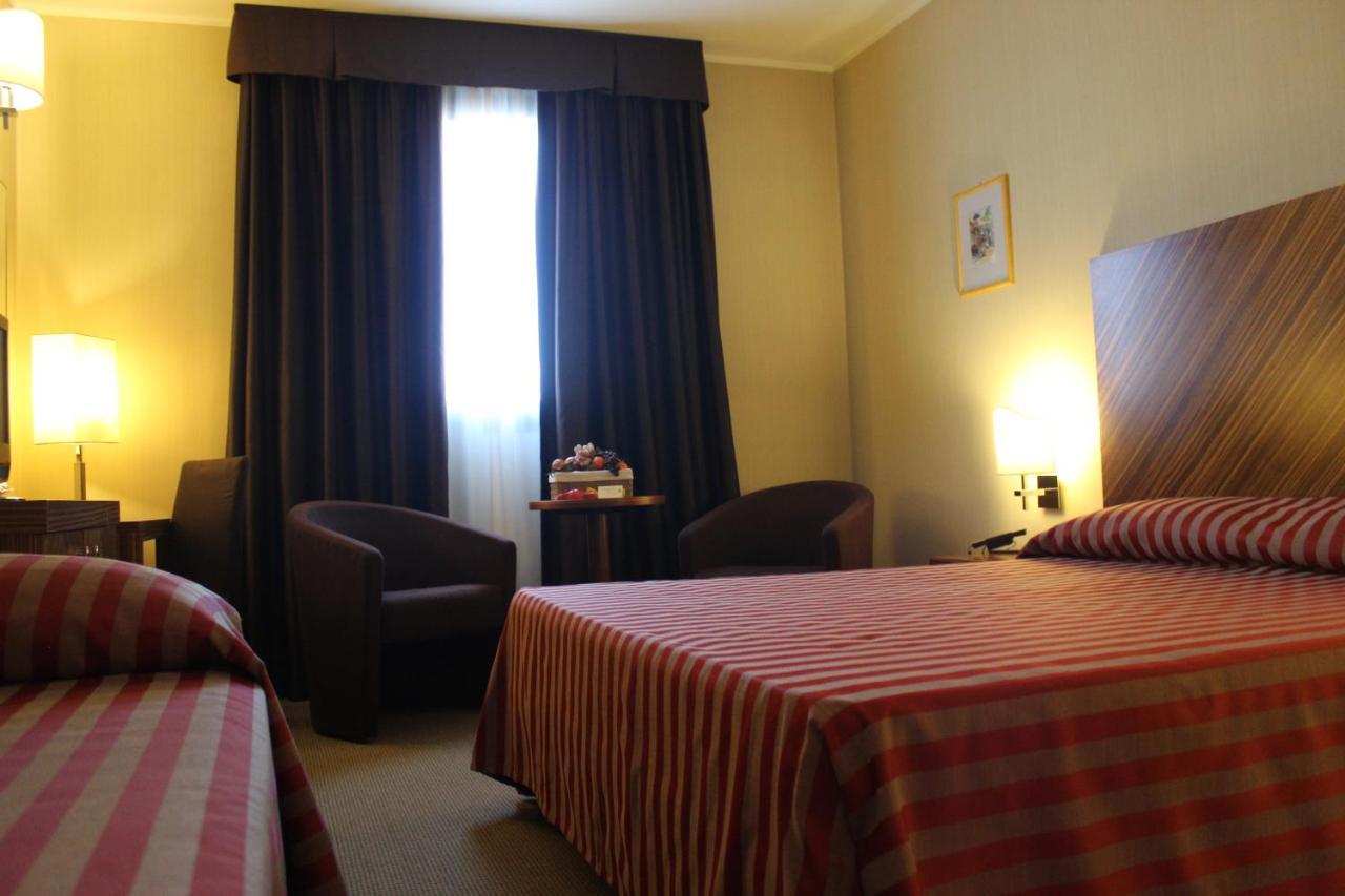 Hotel Mh Fiera 4*
